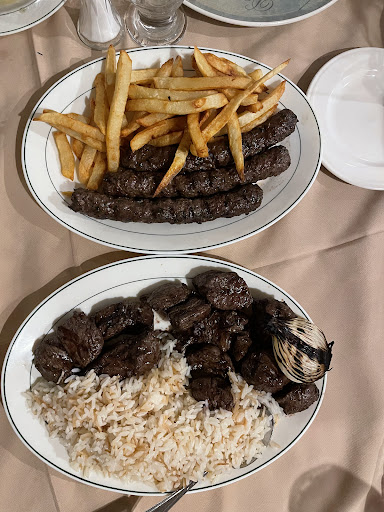 Photo of Restaurant Daou - 2373 Blvd. Marcel-Laurin, Saint-Laurent, QC H4R 1K4