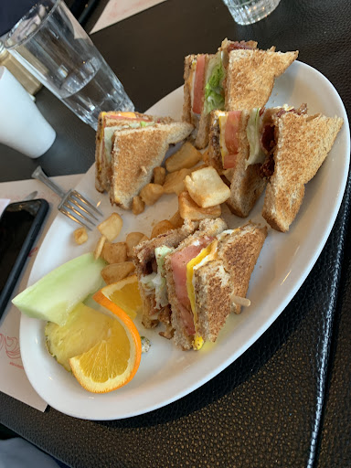 Photo of Bon Appétit Chéri - Le 1200 Boulevard Chomedey, 1200 Bd Chomedey, Laval, QC H7V 3Z3