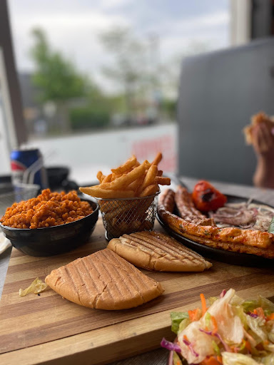 Photo of Cuisine İstanbul Kebab - 10223 Bd Pie-IX, Montréal-Nord, QC H1H 3Z5