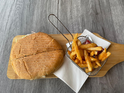 Photo of Cuisine İstanbul Kebab - 10223 Bd Pie-IX, Montréal-Nord, QC H1H 3Z5