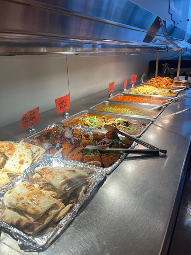 Photo of Royal Tandoori grill - 3200 Bd de la Gare #110, Vaudreuil-Dorion, QC J7V 8W5