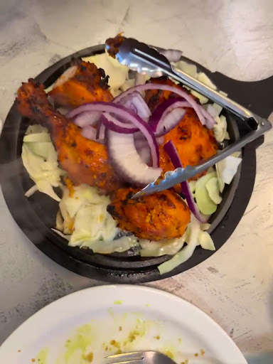 Photo of Royal Tandoori grill - 3200 Bd de la Gare #110, Vaudreuil-Dorion, QC J7V 8W5