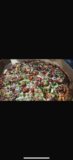 Photo of Red Swan Pizza - Orillia - Next to Money Mart, 200 Memorial Ave Unit 5, Orillia, ON L3V 5X6