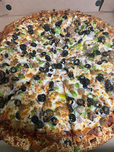 Photo of Red Swan Pizza - Orillia - Next to Money Mart, 200 Memorial Ave Unit 5, Orillia, ON L3V 5X6