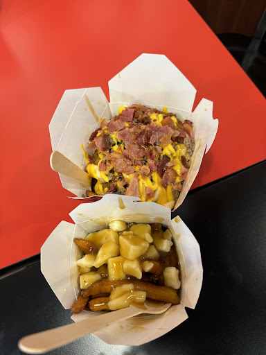 Photo of Smoke's Poutinerie Orillia - 106 Mississaga St E, Orillia, ON L3V 1V7