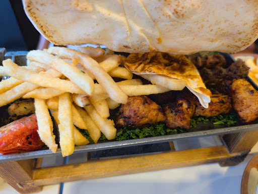 Photo of Laheeb Elite ( On Bank @Rosebella) - 2895 Bank St A, Ottawa, ON K1T 3M7