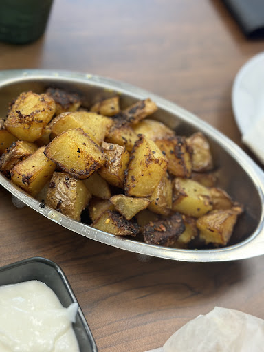 Photo of Allo Beirut - 1679 Carling Ave, Ottawa, ON K2A 0Y3