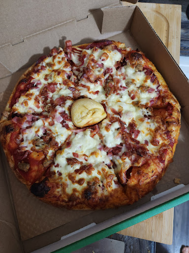 Photo of Jo-Jo's Pizzeria Kanata Gourmet Pizza - Shawarma - Subs - Catering - 5373 Fernbank Rd, Stittsville, ON K2S 0T7