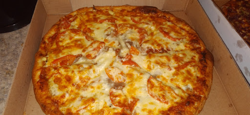 Photo of H&R Pizza and Wings - 197A Norice St, Ottawa, ON K2G 2Y5