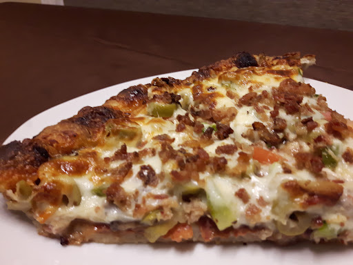 Photo of H&R Pizza and Wings - 197A Norice St, Ottawa, ON K2G 2Y5