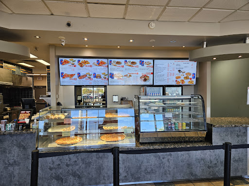 Photo of Pizza Shawarma Plateau - 20 Boulevard du Plateau unité 2, Gatineau, QC J9A 3K7