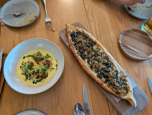 Photo of Elma - 994 Lakeshore Dr W, Penticton, BC V2A 1C1