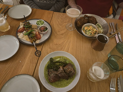 Photo of Elma - 994 Lakeshore Dr W, Penticton, BC V2A 1C1