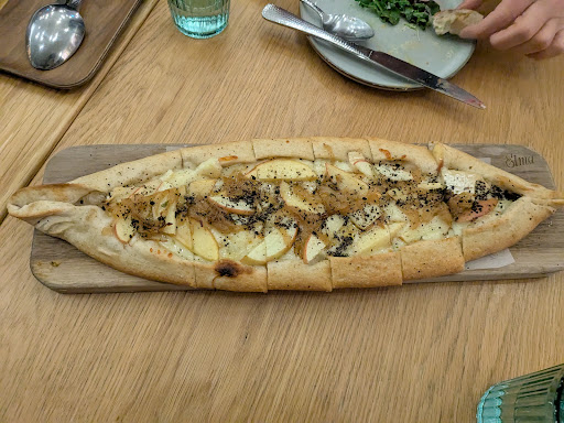 Photo of Elma - 994 Lakeshore Dr W, Penticton, BC V2A 1C1