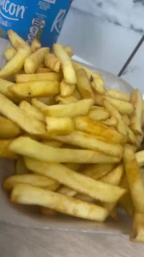 Photo of Smash & Sizzle - 35 Lincoln Rd, Peterborough PE1 2RH, UK