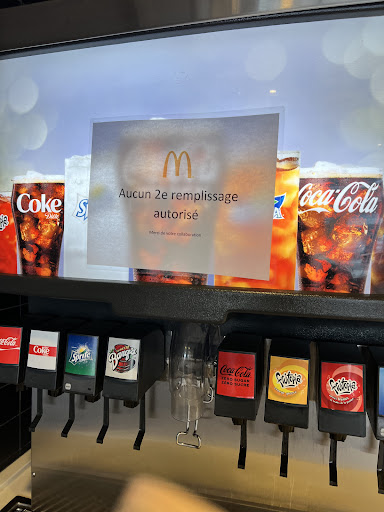 Photo of McDonald's - 230 Rue du Collège, Pont-Rouge, QC G3H 0C6