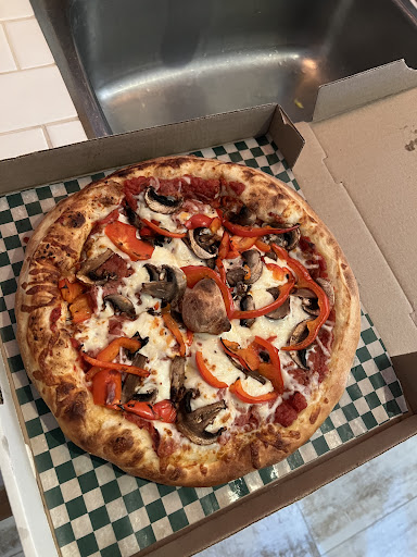 Photo of Centrale 117 Pizzeria - 3029 Bd du Curé-Labelle loc9, Prévost, QC J0R 1T0
