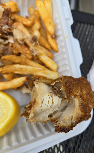 Photo of Gourmet + - 703 Rue Bélanger, Saint-Jérôme, QC J7Y 1L8