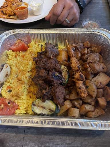 Photo of Gourmet + - 703 Rue Bélanger, Saint-Jérôme, QC J7Y 1L8