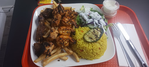 Photo of Gourmet + - 703 Rue Bélanger, Saint-Jérôme, QC J7Y 1L8