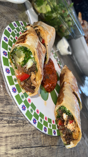 Photo of Gourmet + - 703 Rue Bélanger, Saint-Jérôme, QC J7Y 1L8