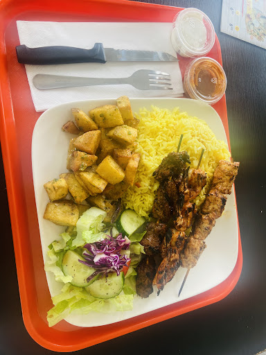 Photo of Gourmet + - 703 Rue Bélanger, Saint-Jérôme, QC J7Y 1L8