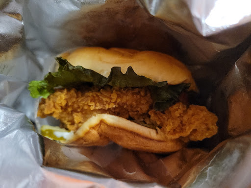Photo of Popeyes Louisiana Kitchen - 855 Rita Rd, Quesnel, BC V2J 0C2