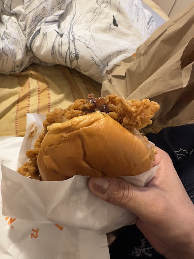 Photo of Popeyes Louisiana Kitchen - 855 Rita Rd, Quesnel, BC V2J 0C2