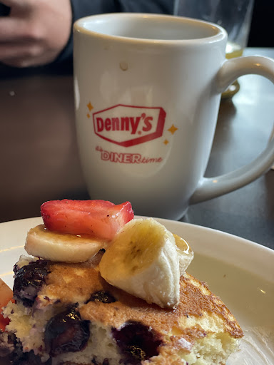 Photo of Denny's Restaurant - 940 Rita Rd, Quesnel, BC V2J 6R8