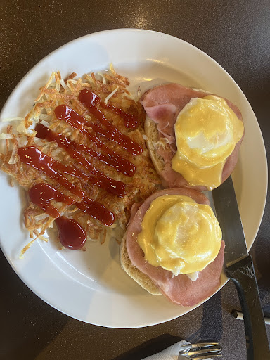 Photo of Denny's Restaurant - 940 Rita Rd, Quesnel, BC V2J 6R8