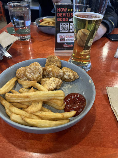 Photo of St. Louis Bar & Grill - 175 Hampton Rd, Quispamsis, NB E2E 4J8