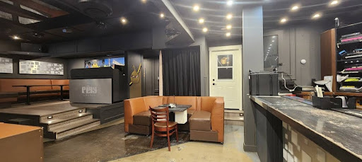 Photo of D' Calabash Restaurant - 2104 Grant Rd, Regina, SK S4S 5C8