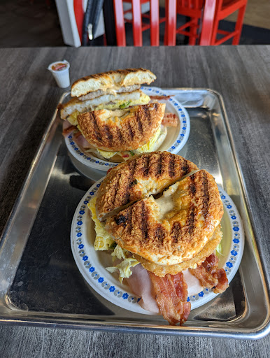 Photo of Sub Express - 1055 Park St #103, Regina, SK S4N 5H4