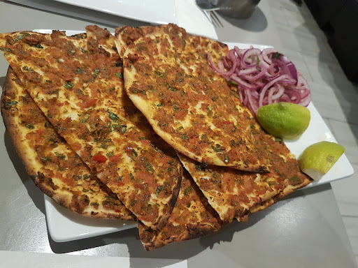Photo of Maison Istanbul - 6878 Rue Jean-Talon E, Saint-Léonard, QC H1S 1N1