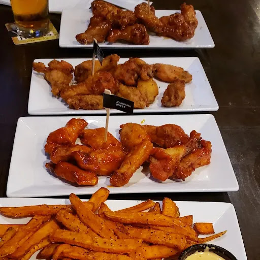 Photo of WINGS Richmond - 11080 No 5 Rd #110, Richmond, BC V7A 4E7