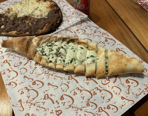 Photo of Manoush'eh - 620 Davie St, Vancouver, BC V6B 2G5