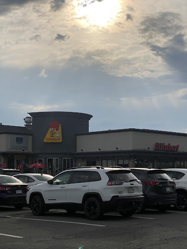 Photo of Rôtisserie St-Hubert - 80 Bd Cartier, Rivière-du-Loup, QC G5R 2N1