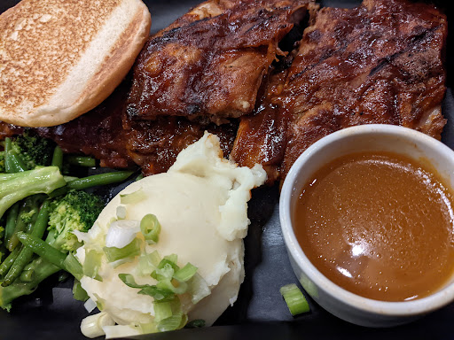 Photo of Rôtisserie St-Hubert - 80 Bd Cartier, Rivière-du-Loup, QC G5R 2N1