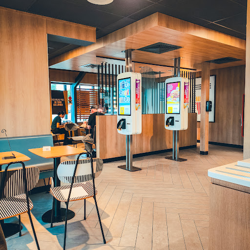 Photo of McDonald's - 420 Bd Marcotte, Roberval, QC G8H 1Z6
