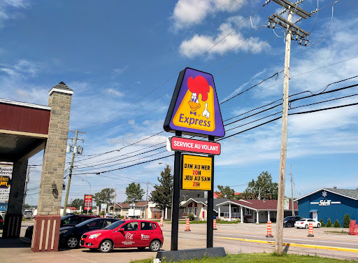 Photo of St-Hubert Express - 21 Bd de l'Anse, Roberval, QC G8H 1Z1