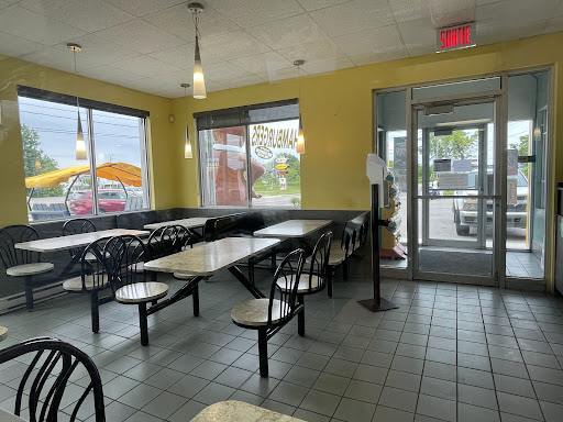 Photo of Restaurant Yogi - 675 Bd Marcotte, Roberval, QC G8H 2A1