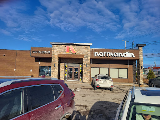 Photo of Restaurant Normandin Roberval - 341 Bd Marcotte, Roberval, QC G8H 1Z4
