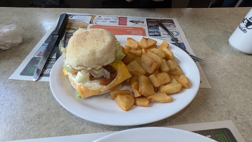 Photo of Restaurant La Bonne Cuisine - 562 Bd Marcotte, Roberval, QC G8H 1Z6
