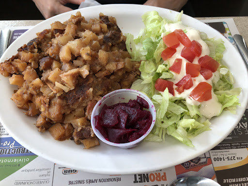 Photo of Restaurant La Bonne Cuisine - 562 Bd Marcotte, Roberval, QC G8H 1Z6