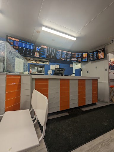 Photo of Capitaine Bob - 360 Bd Marcotte, Roberval, QC G8H 1Z6