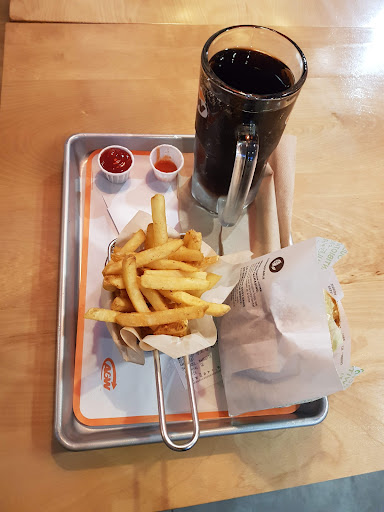 Photo of A&W Canada - 348 Bd Marcotte, Roberval, QC G8H 1Z6