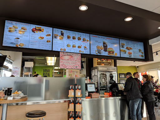 Photo of A&W Canada - 348 Bd Marcotte, Roberval, QC G8H 1Z6