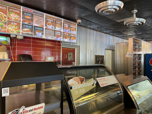Photo of Chez Morasse - 110 9e Rue, Rouyn-Noranda, QC J9X 2B6