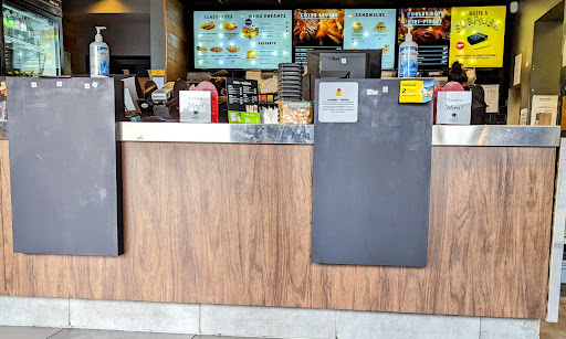 Photo of Restaurant et bar St-Hubert - 60 Av. Québec, Rouyn-Noranda, QC J9X 6P9