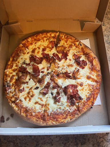 Photo of Milano Pizza - 83 Mill St, Russell, ON K4R 1E1